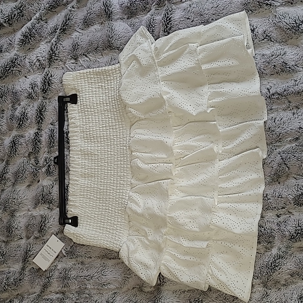 Ladies white skirt